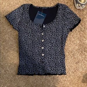 BRAND NEW Brandy Melville Zelly top